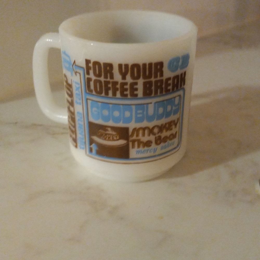 Glassware trucker mug